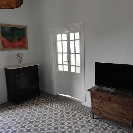 Nuevo Elegante Piso Vintage En Plena Plaza Mayor マドリード エクステリア 写真