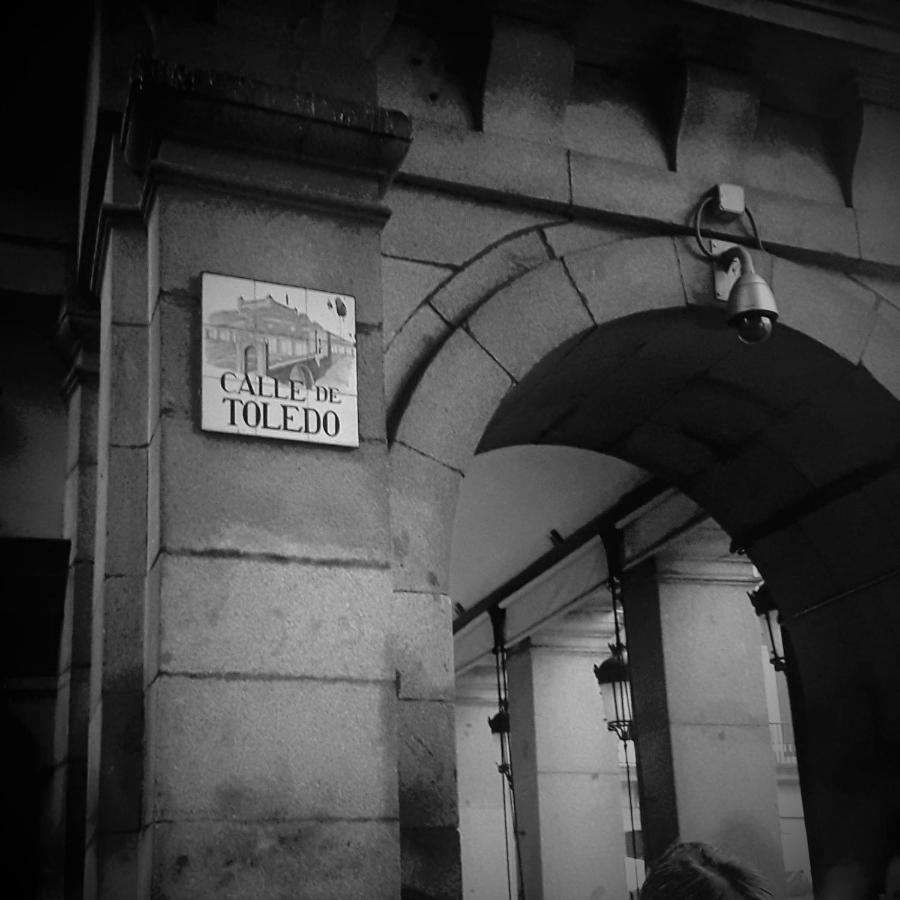 Nuevo Elegante Piso Vintage En Plena Plaza Mayor マドリード エクステリア 写真